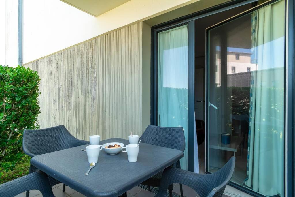 Les Thermes 408 - Appt Pour 4 Avec Piscine Partagee Concarneau Ngoại thất bức ảnh